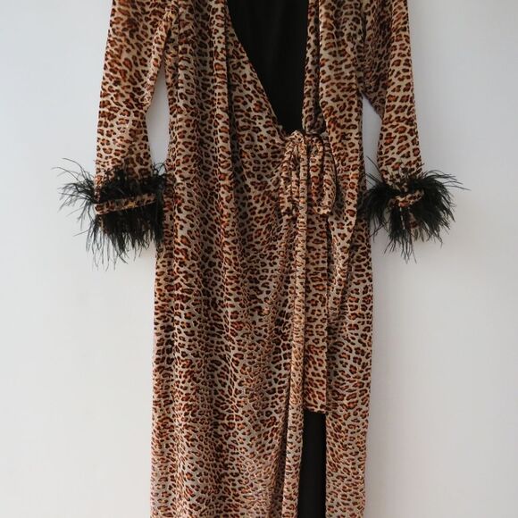 NBD Revolve Size Small Velvet Leopard Animal Print Feather Cuff Maxi Wrap Dress - Picture 4 of 16